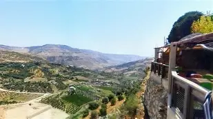 عقارات للإيجار والبيع في مرج الحمام
