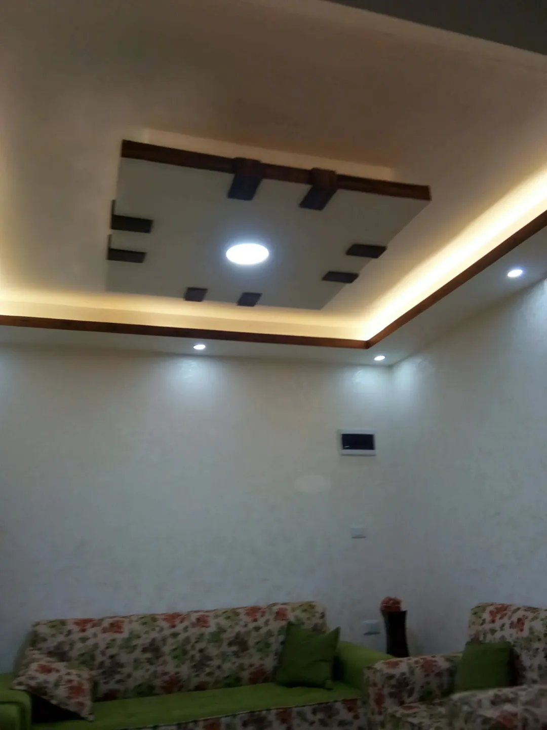 شقة مميزة للبيع في الزرقاء – إسكان البتراوي