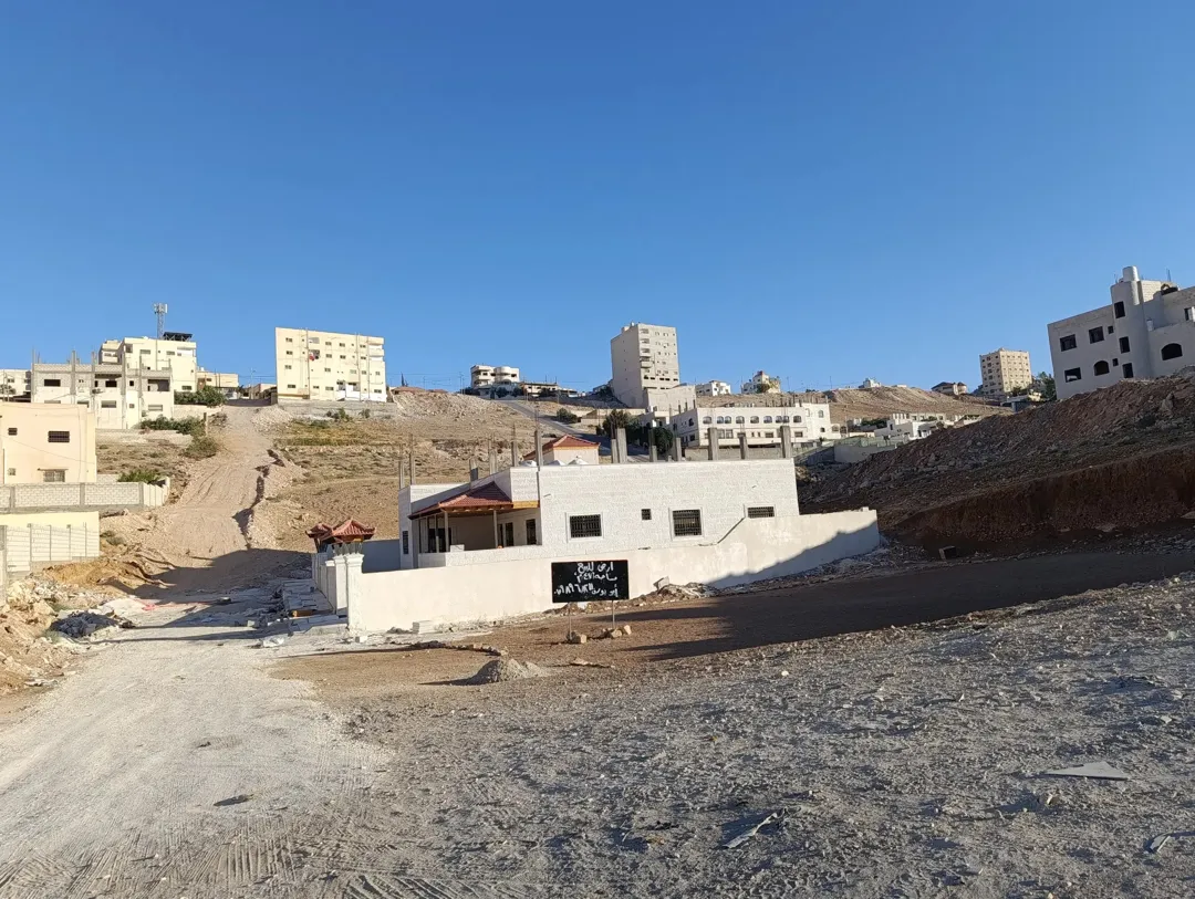 أرض سكنية مميزة للبيع في ضاحية المدينة المنورة – الزرقاء