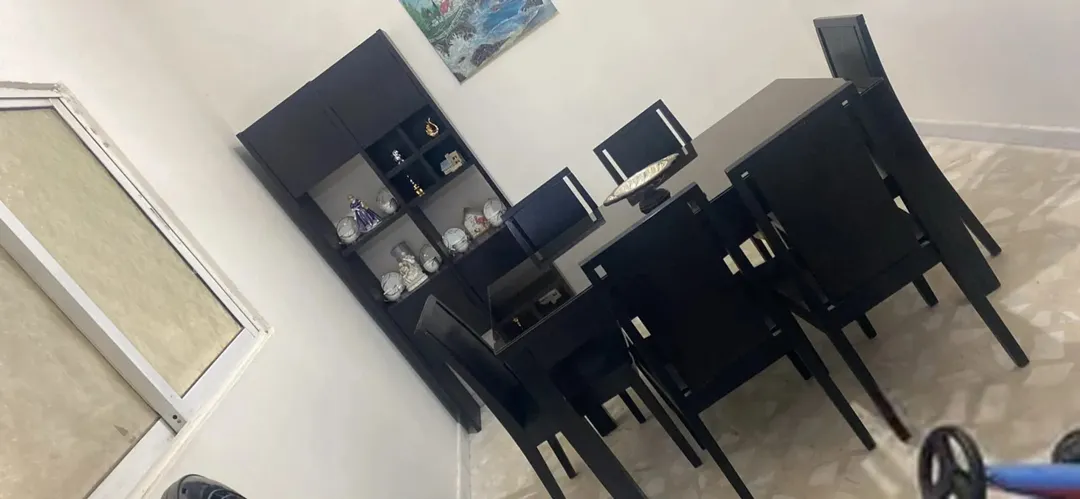 شقة بسعر ممتاز في موقع مميز قرب شارع الملكة رانيا
