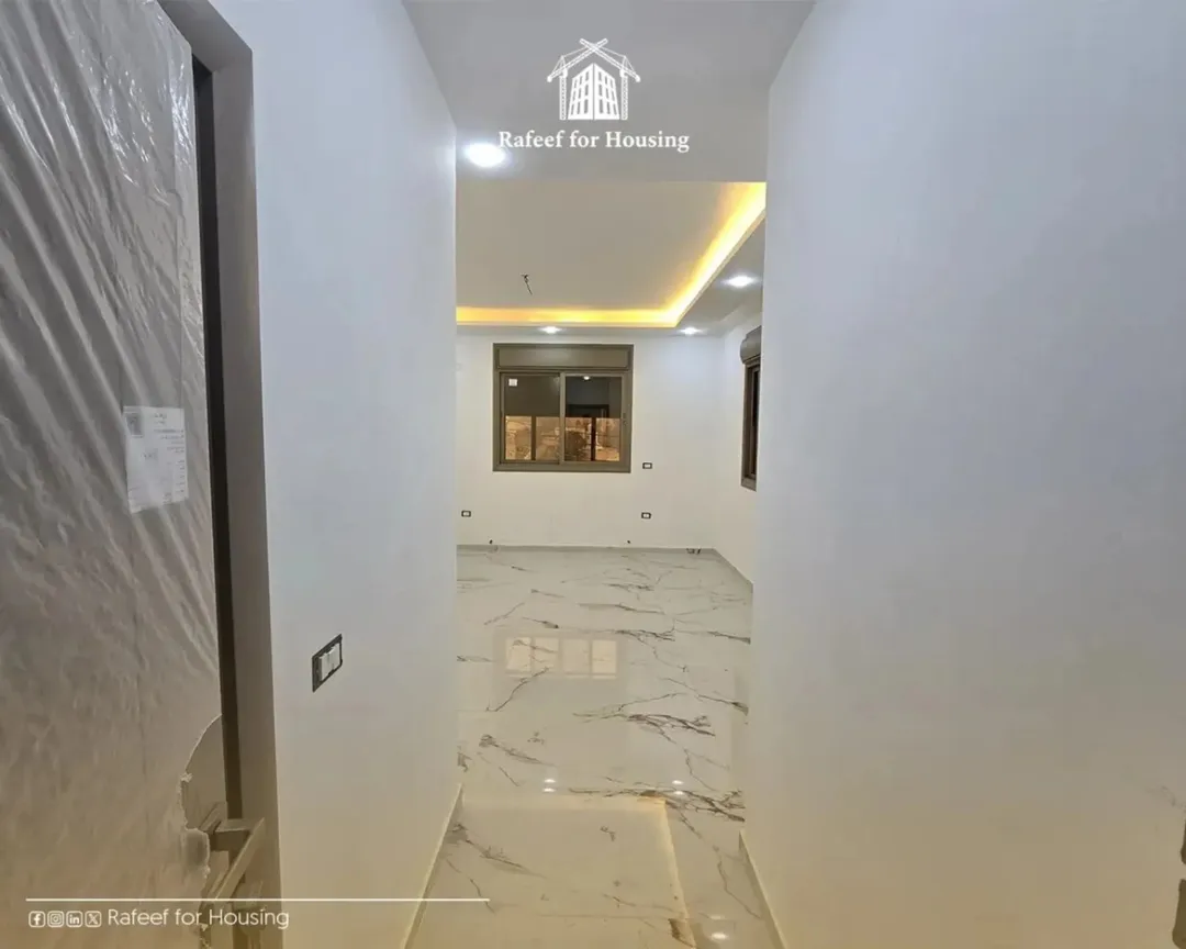 شقة سكنية للبيع في الرمثا بالقرب من جامعة العلوم والتكنولوجيا