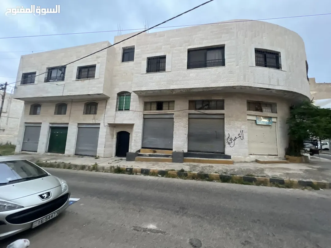 عمارة استثمارية للبيع في إربد – شارع الرشيد