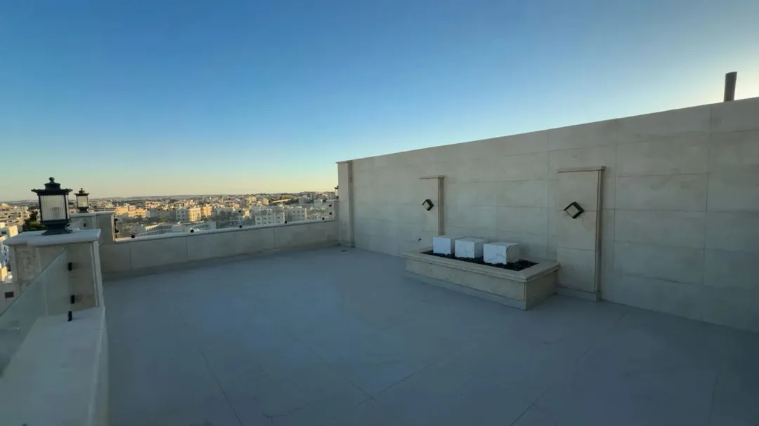 شقة دوبلكس فاخرة للبيع في عمان – أم السماق الجنوبي