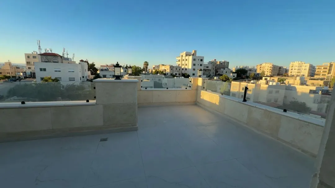 شقة دوبلكس فاخرة للبيع في عمان – أم السماق الجنوبي