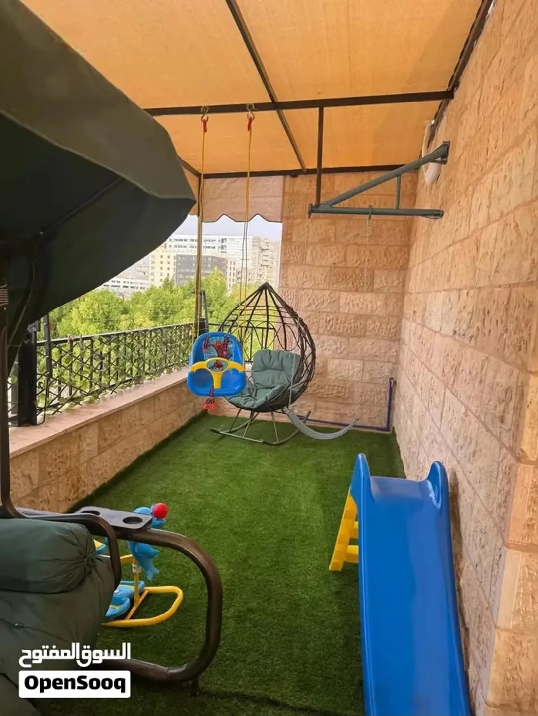 شقة في الثامنة الشرقي للبيع