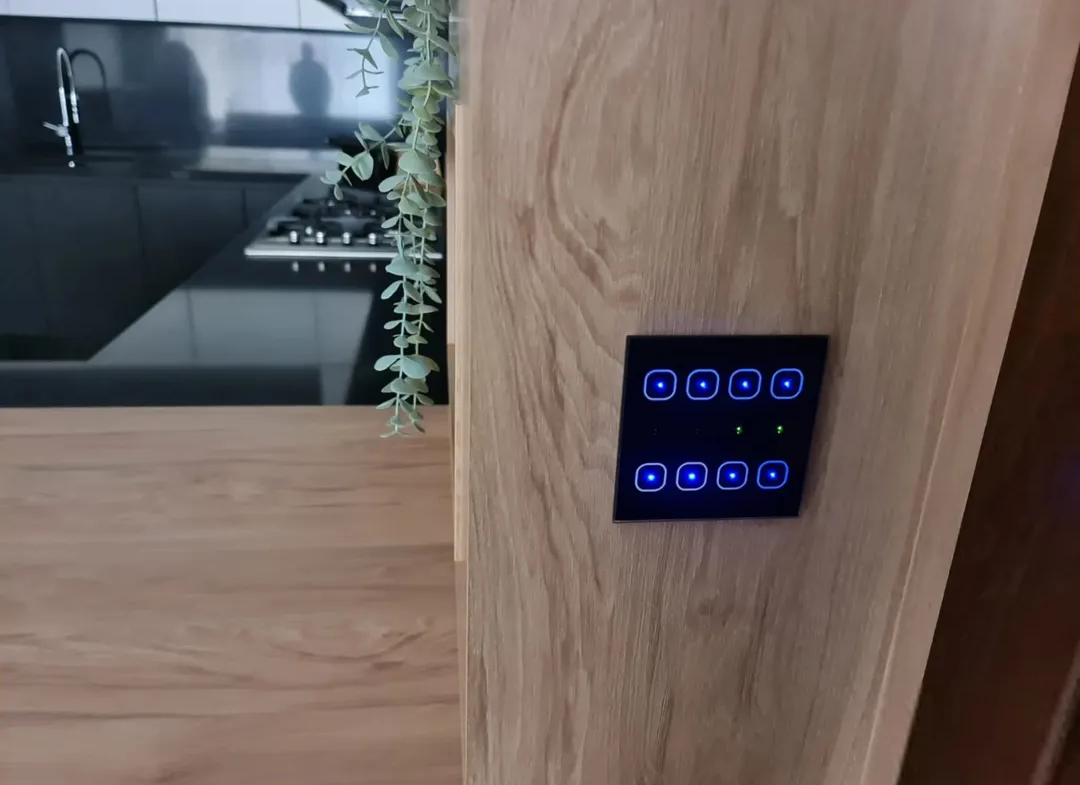 1080