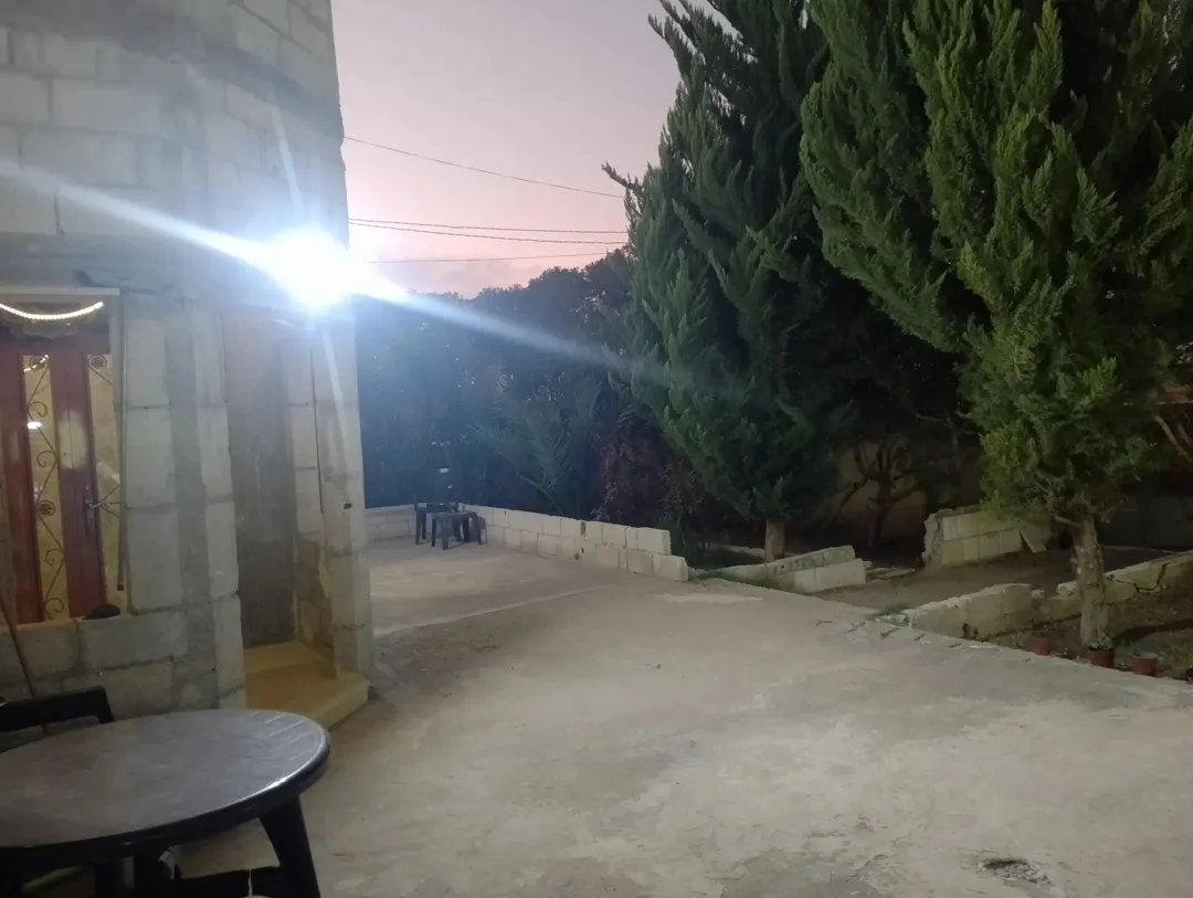 بيت طابقين للبيع رقم التواصل