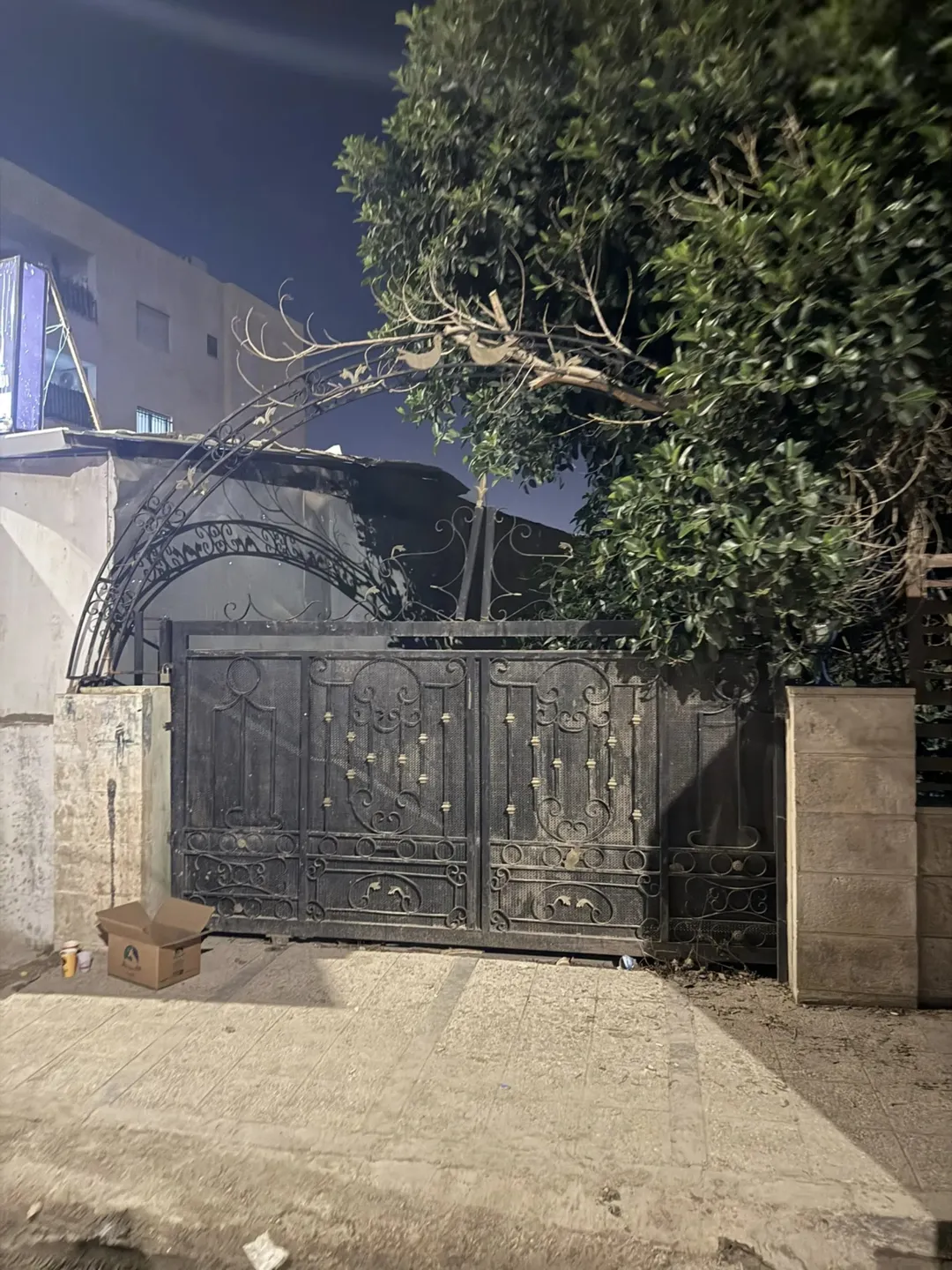 عمارة كاملة للبيع بسعر مغري جدا