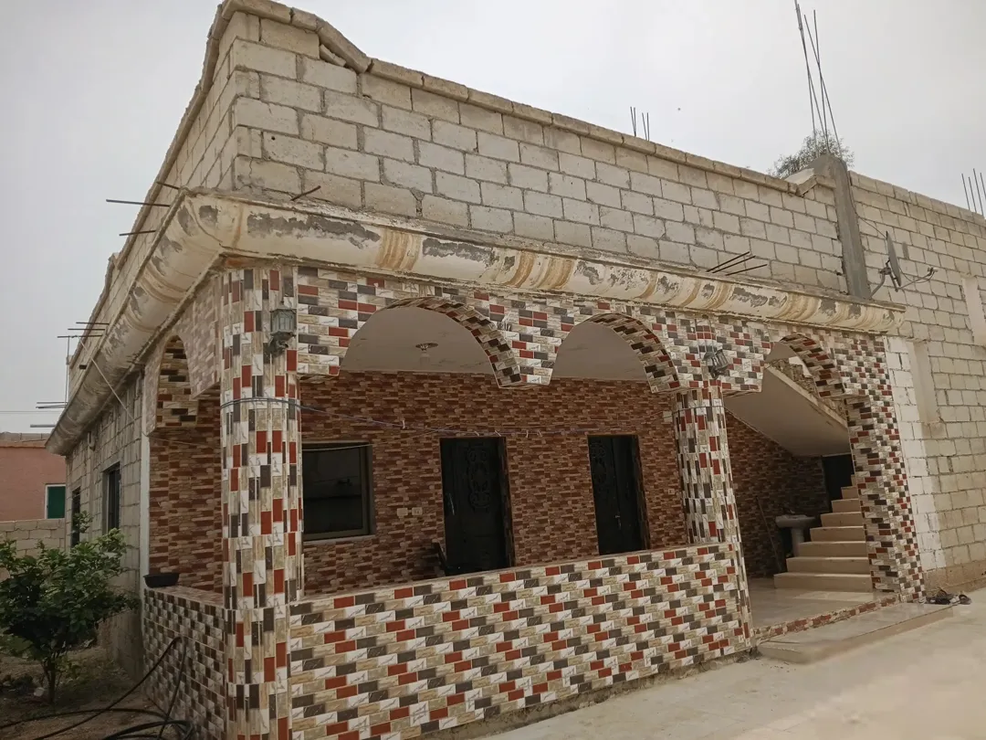 منزلان للبيع متان في اللبنات