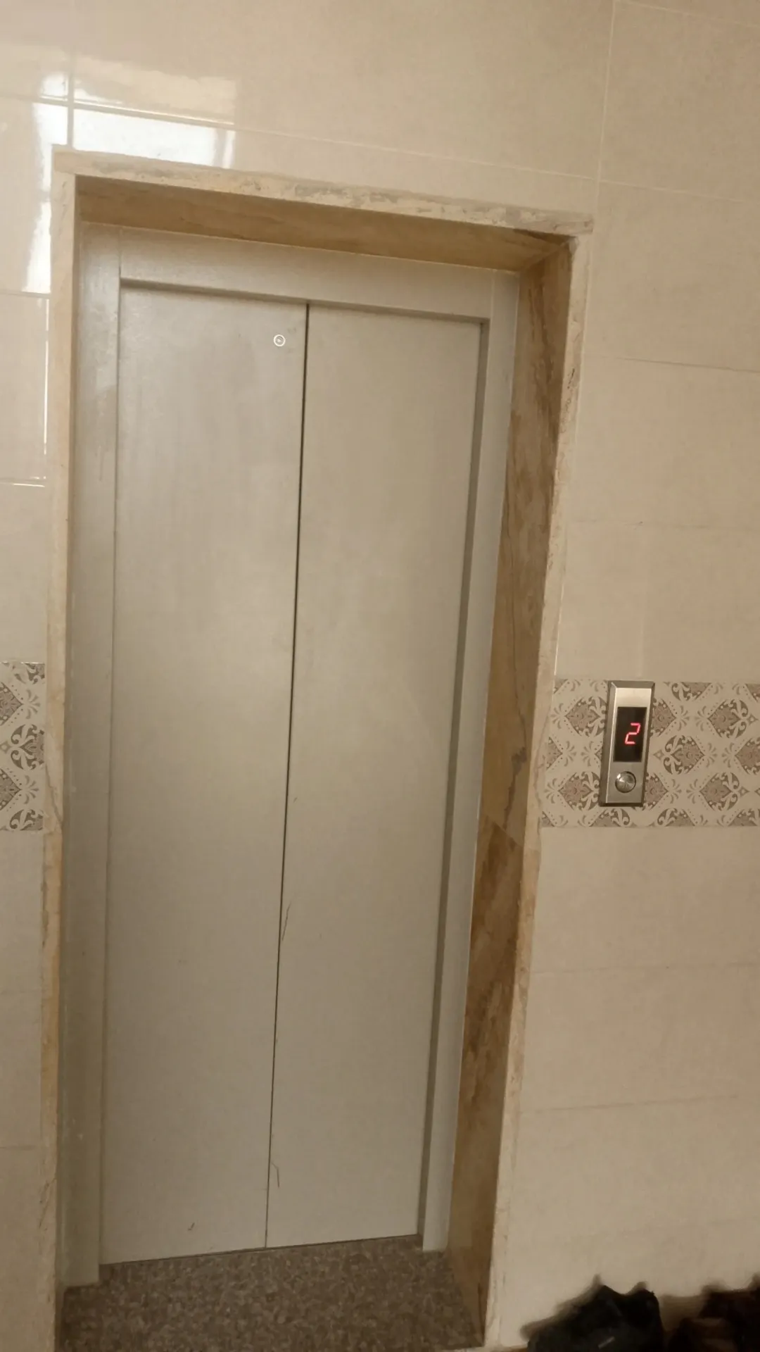 شقة مميزة للبيع في الزرقاء الجديدة – حي المسامير