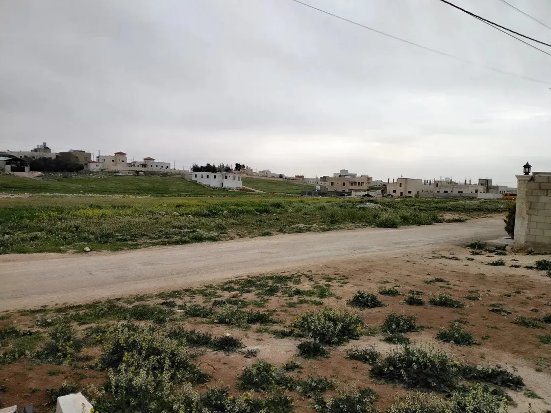 قطعة أرض للبيع