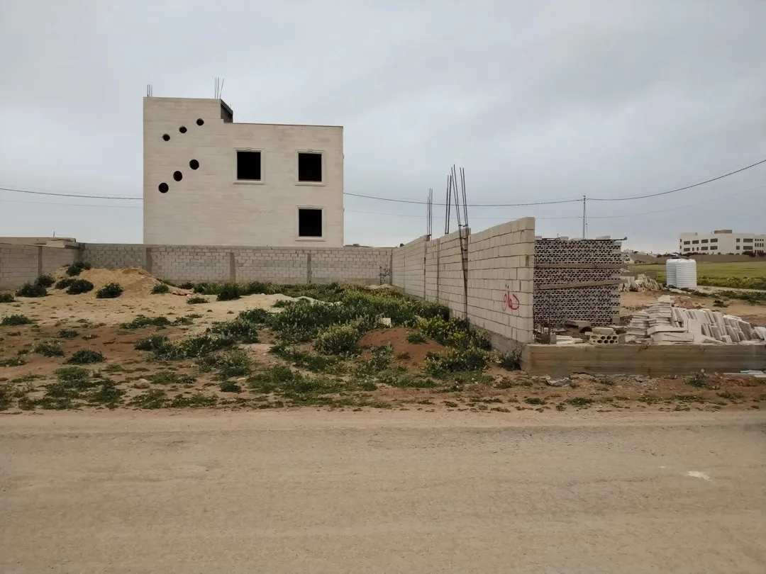 قطعة أرض للبيع