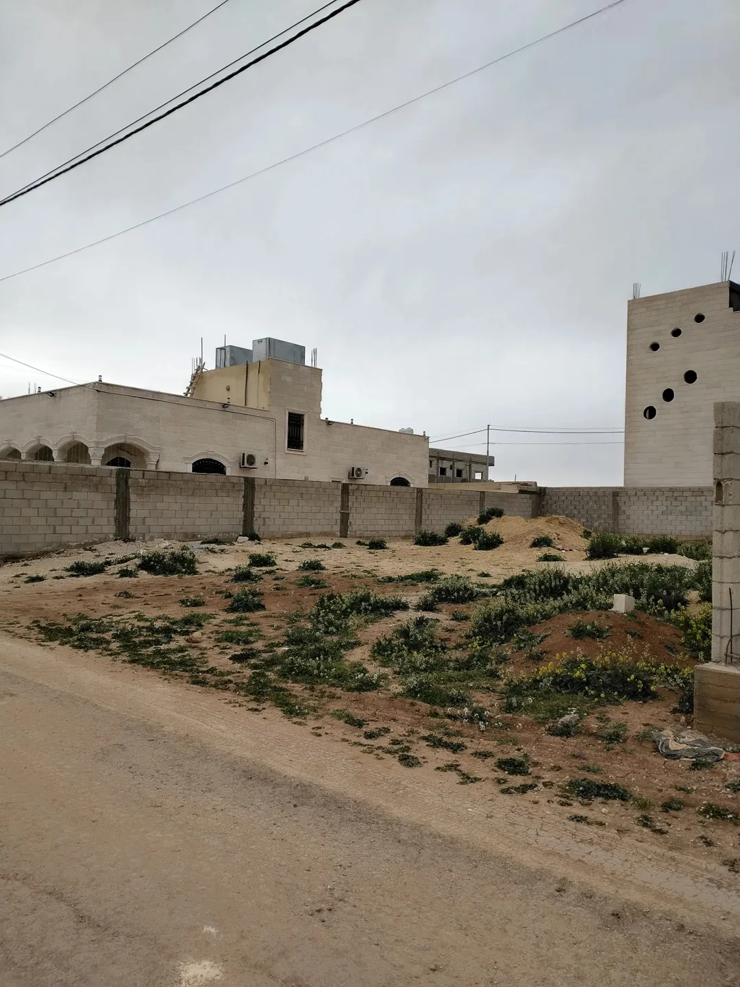 قطعة أرض للبيع