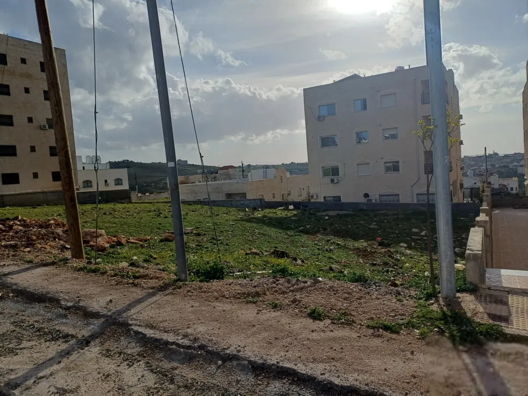 أرض سكنية مميزة للبيع في إربد – ناطفه