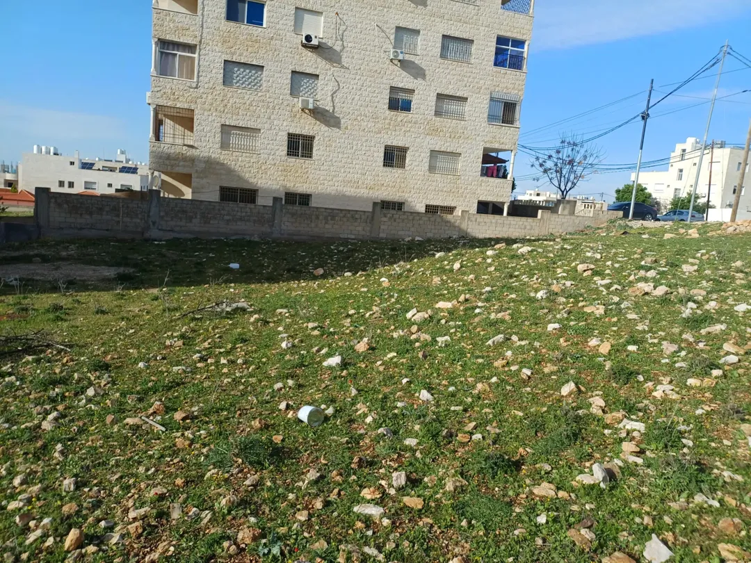 أرض سكنية مميزة للبيع في إربد – ناطفه