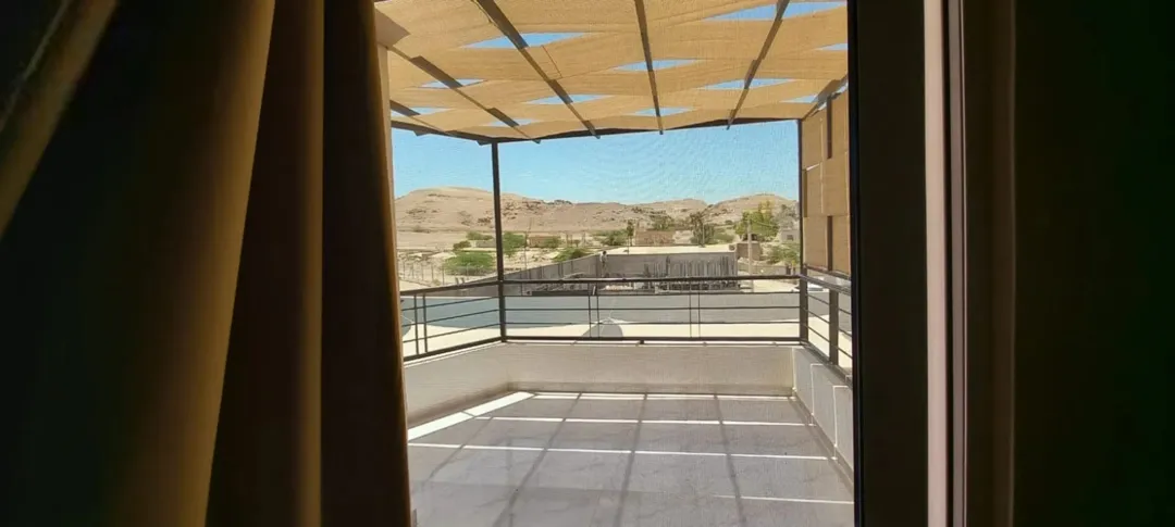 شاليه فاخر للبيع في البحر الميت غور الراما