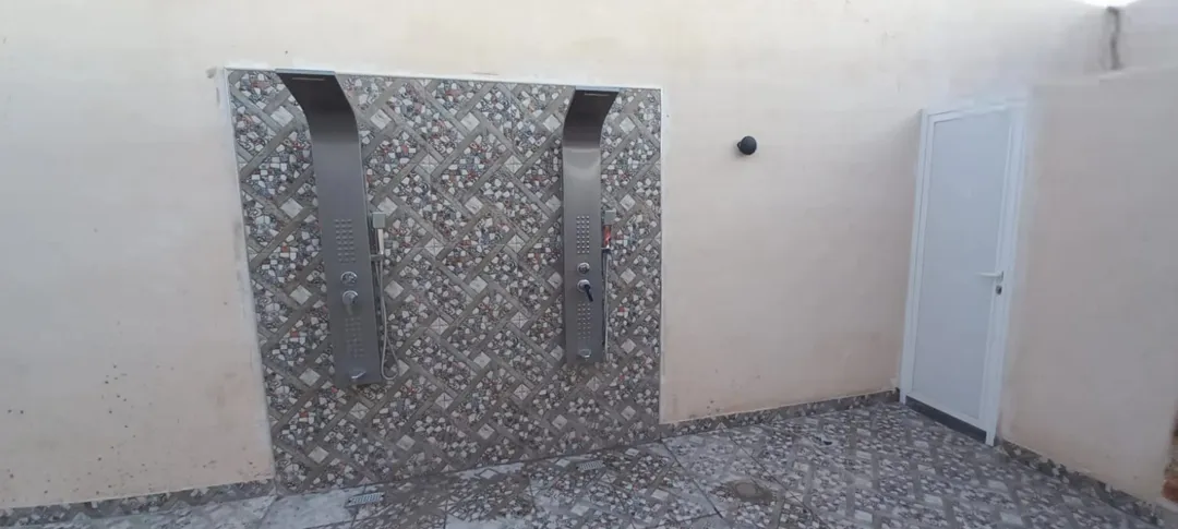 شاليه فاخر للبيع في البحر الميت غور الراما