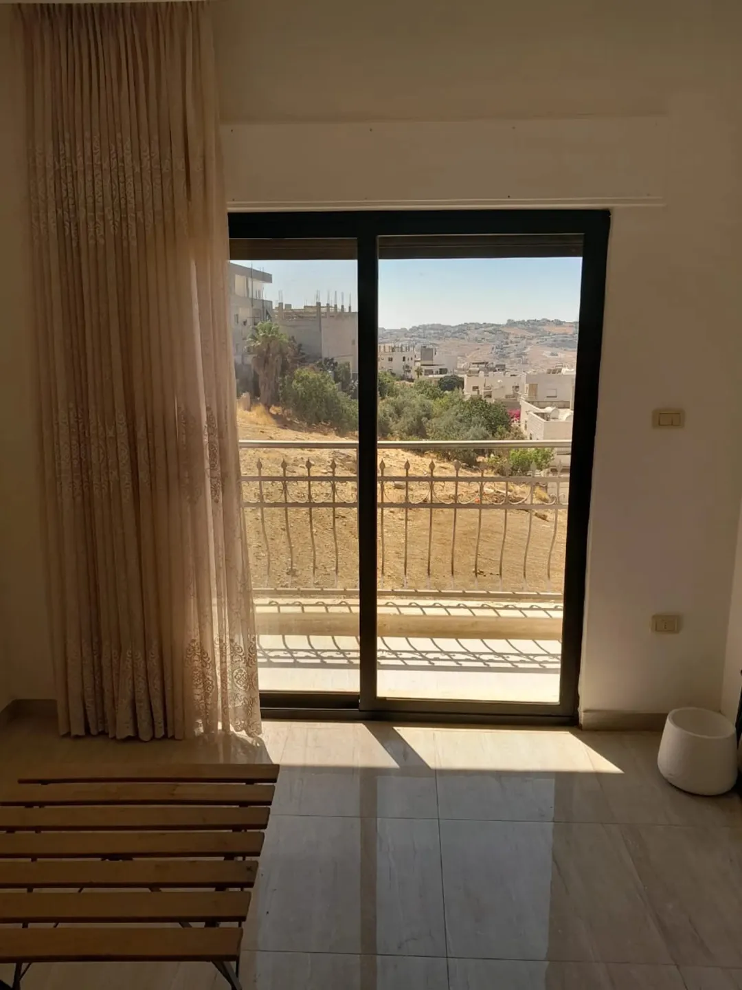 شقه جديده غير مسكونه