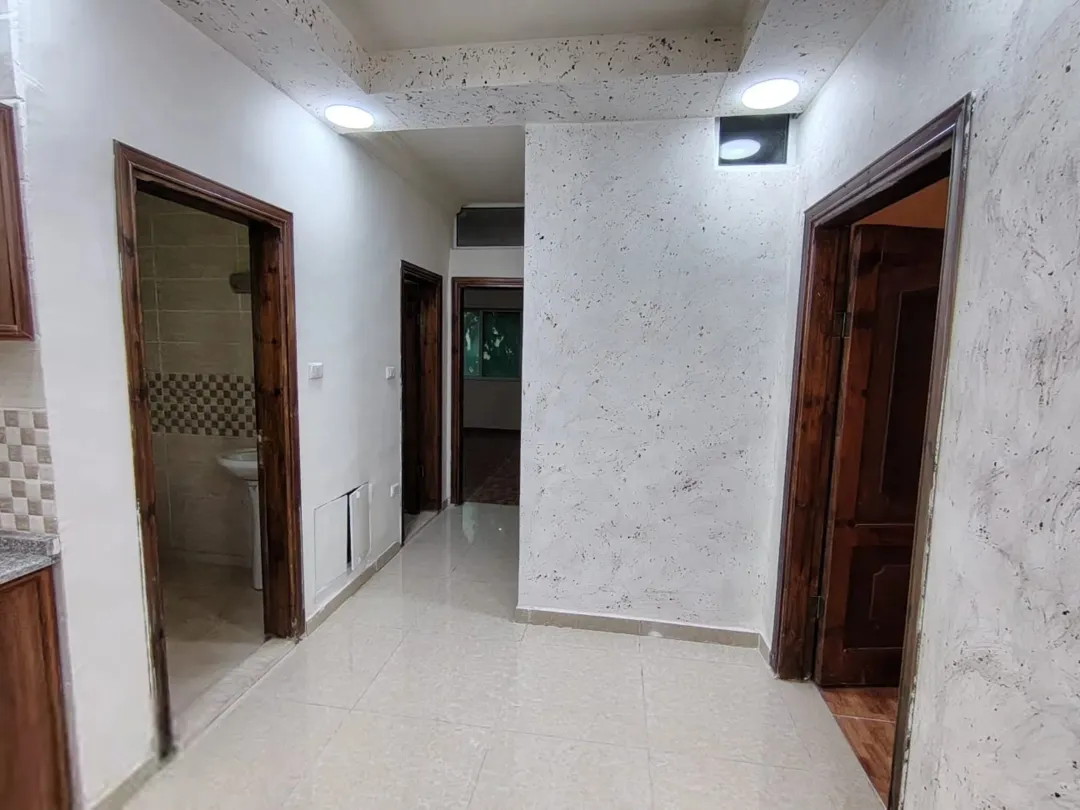 شقه مميزه بسعر مميز في أفضل مناطق اربد / اخر شقه في البناية