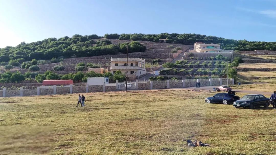 قطعة أرض مفروزة وبقوشان مستقبل تنظيم ب