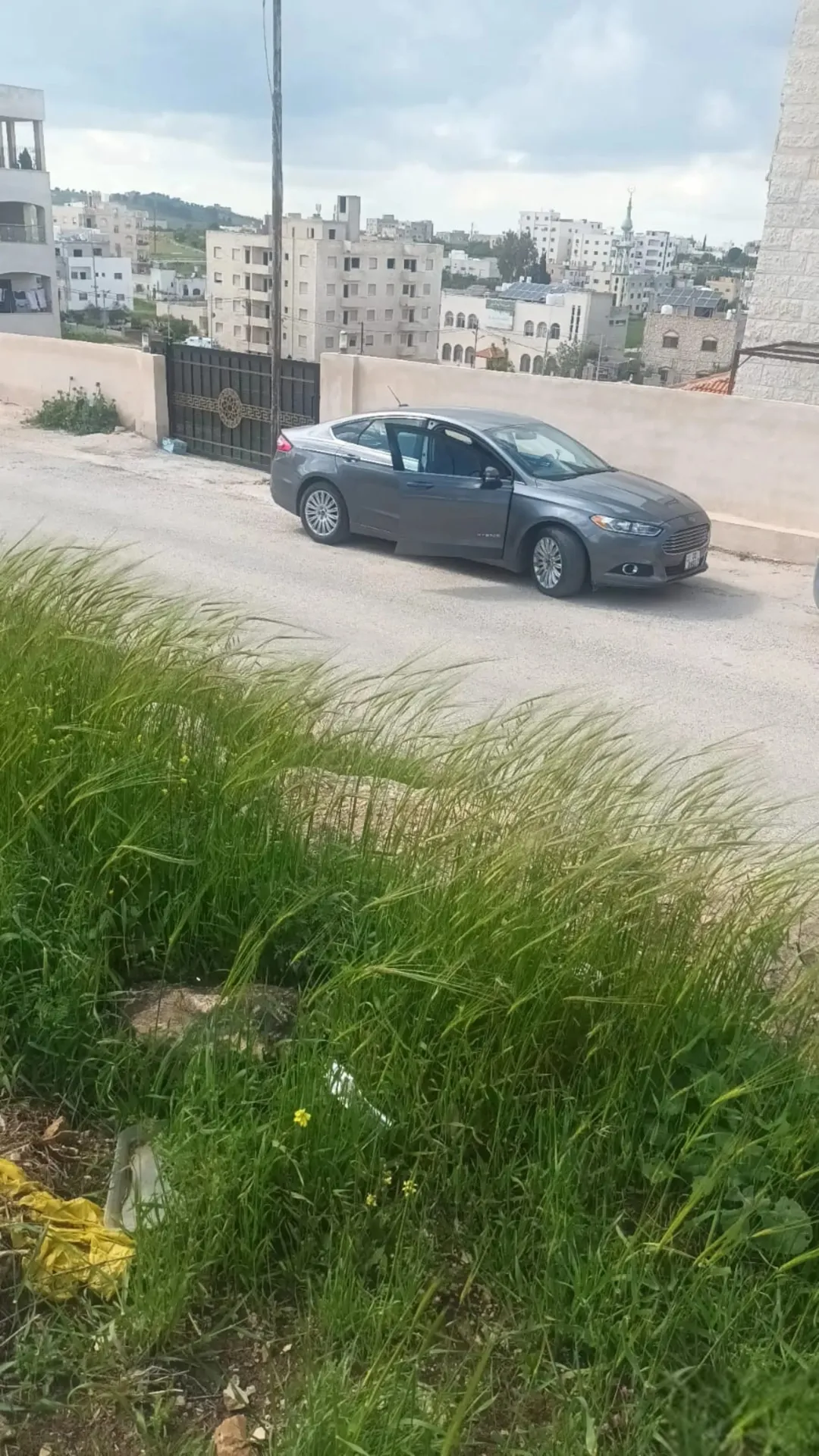 قطعة أرض سكنية مميزة في اربد ايدون