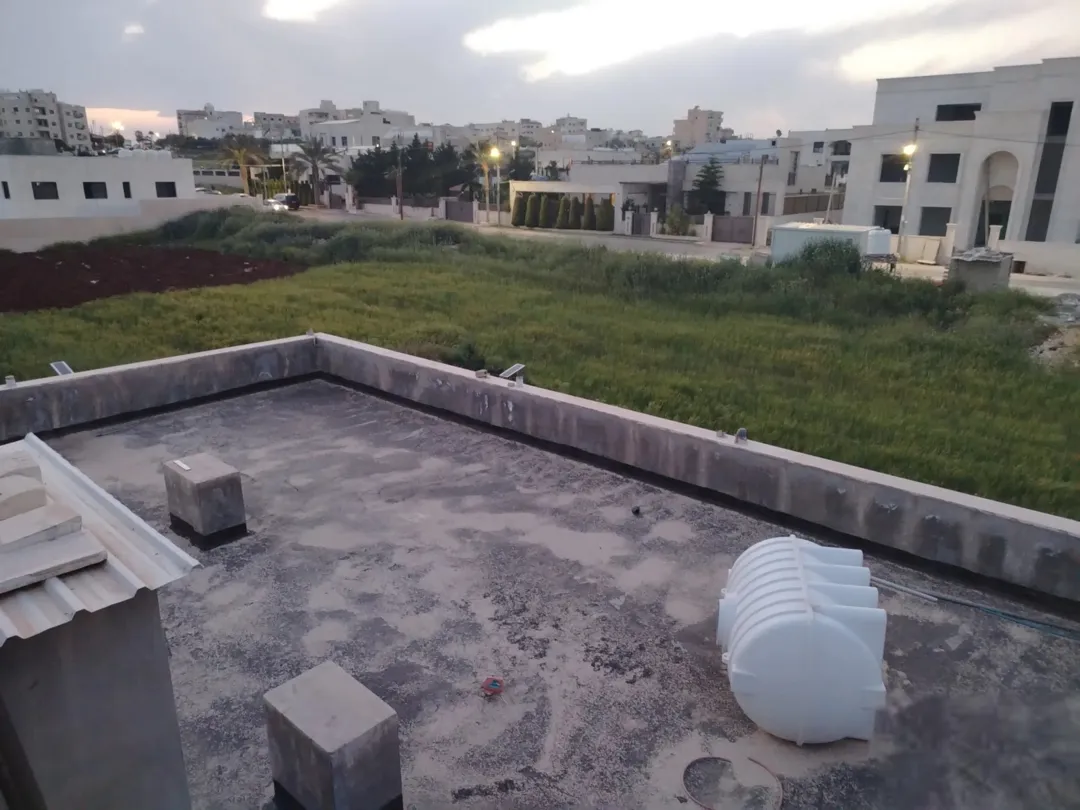 فيلا سوبر ديلوكس فاخرة في أم زعرورة إطلالة خلابة