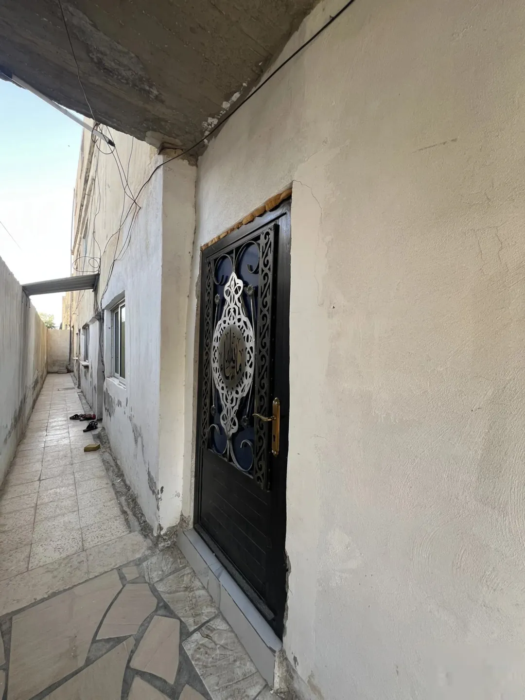 سحاب العبداليه منزل عائلي فاخر في موقع متميز