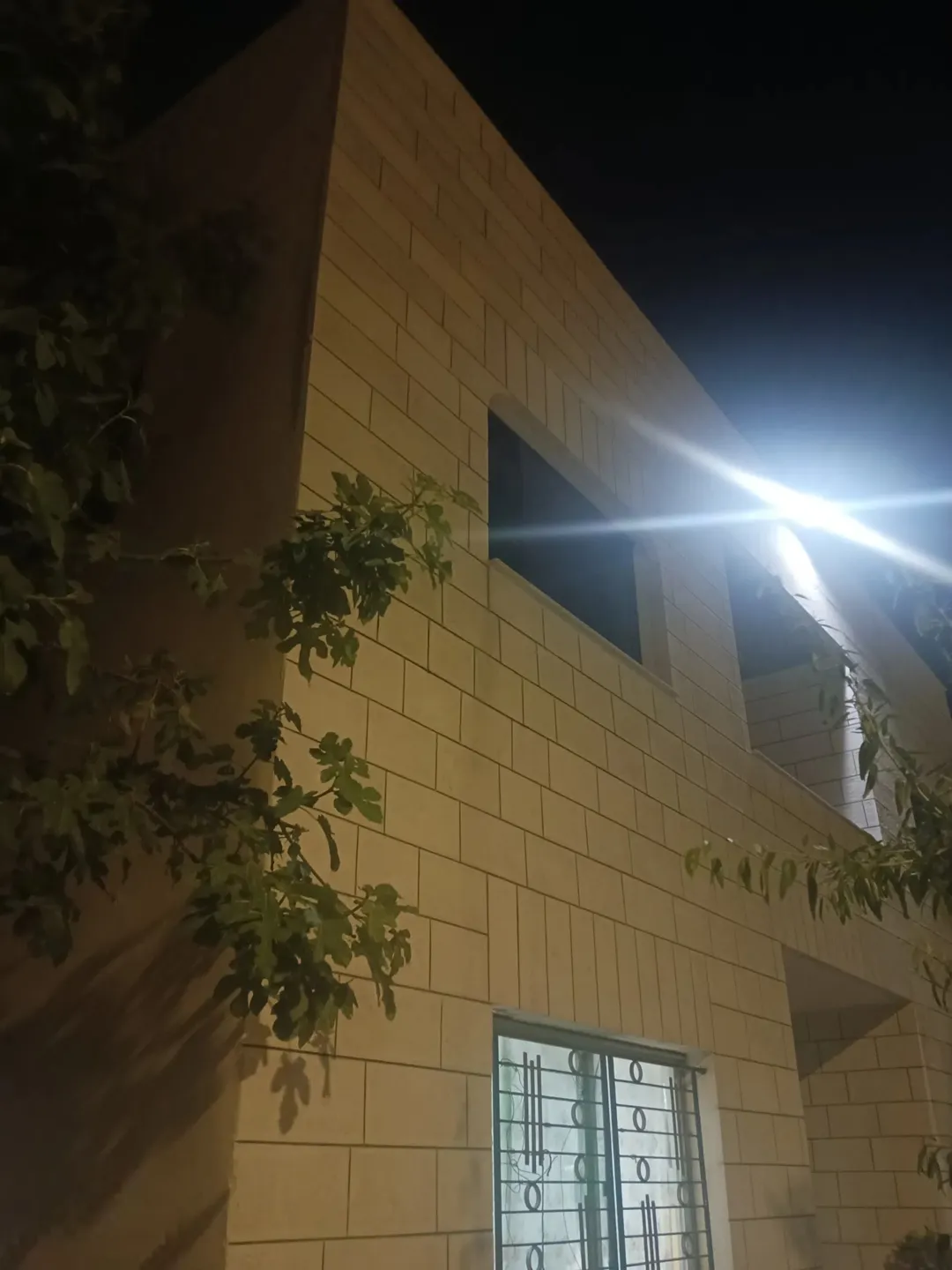 شقة جديدة للبيع بانتظار لمساتك النهائية