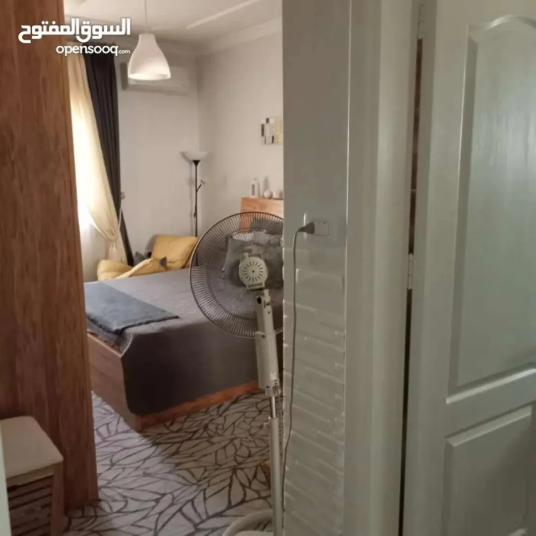شقة مميزة للبيع في موقع حيوي وطبربور