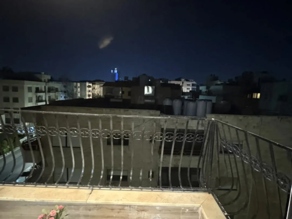شقة فاخرة مُجهزة بالكامل