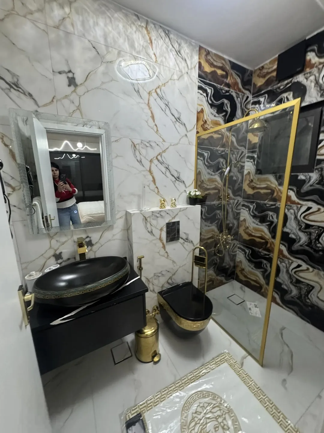 شقة فاخرة مُجهزة بالكامل | ID 740549