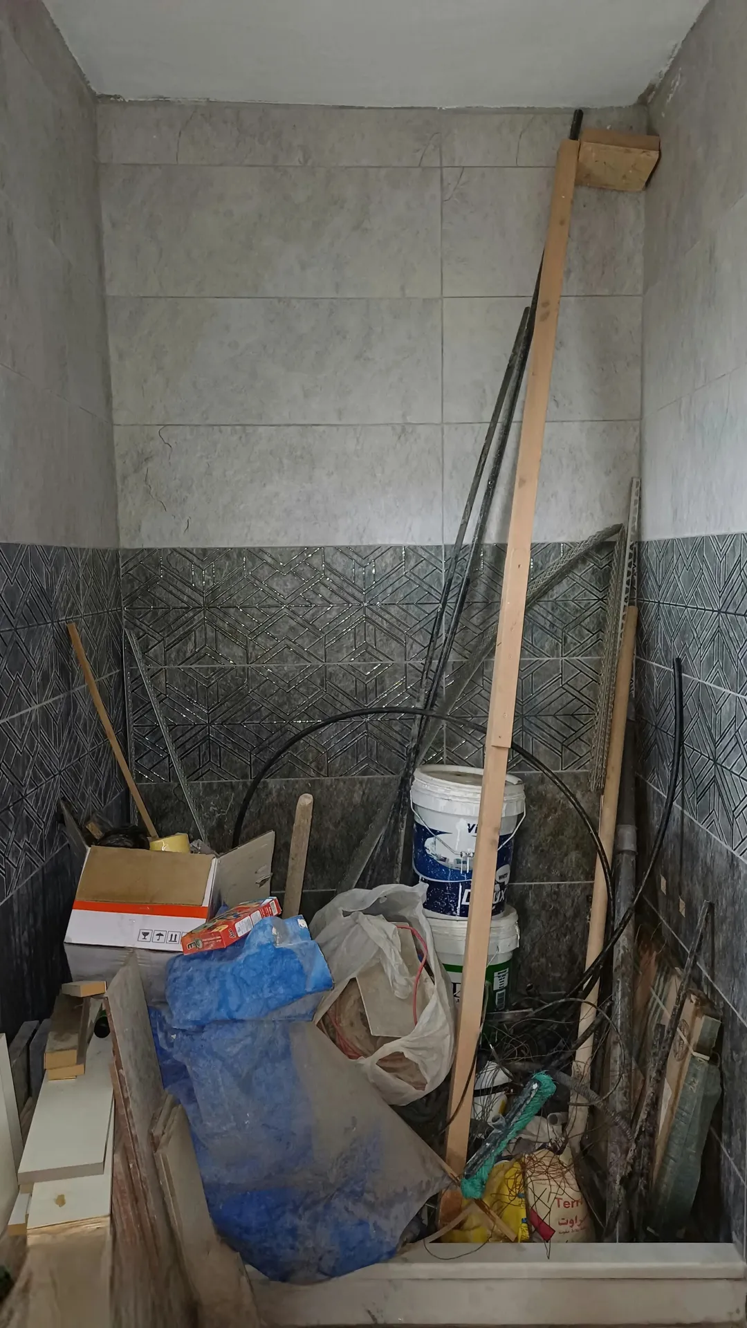شقة سكنية للبيع في جبل الأميرة رحمة، الزرقاء