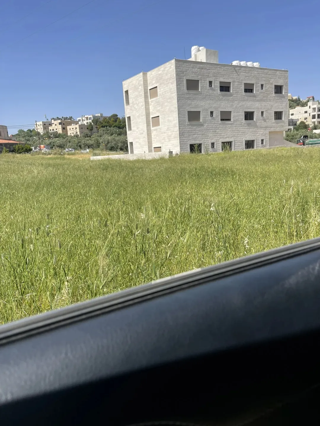عمارة سكنية فاخرة في بدر الجديدة