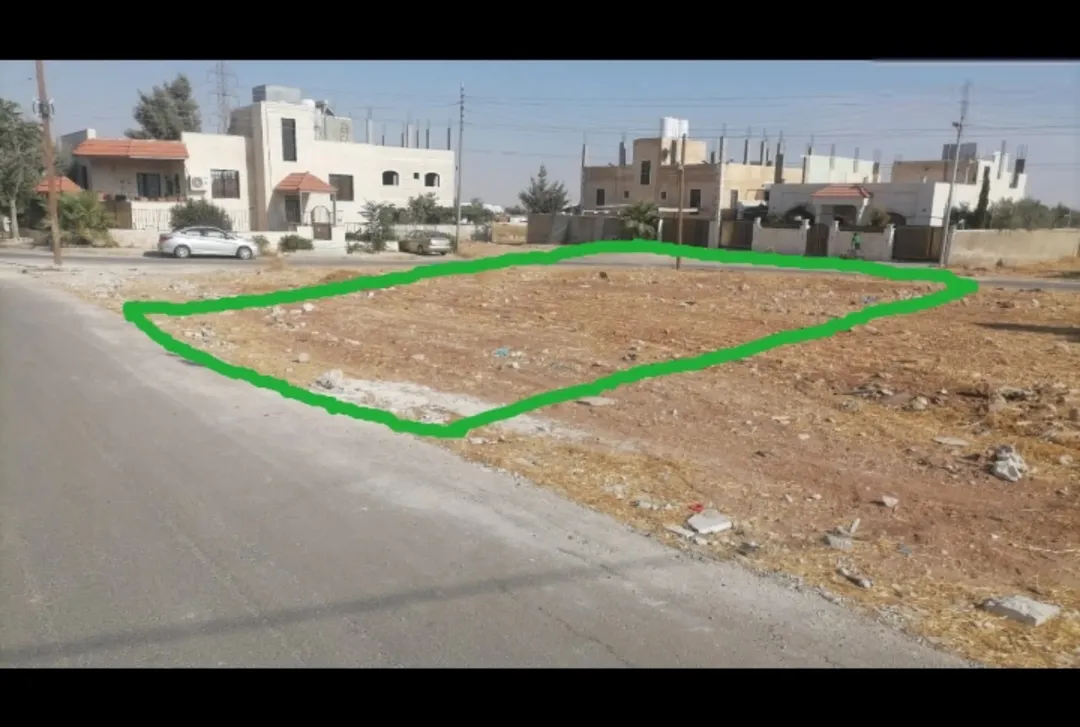 قطعة أرض سكنية مميزة للبيع في الجويدة – حوض قصير السهل