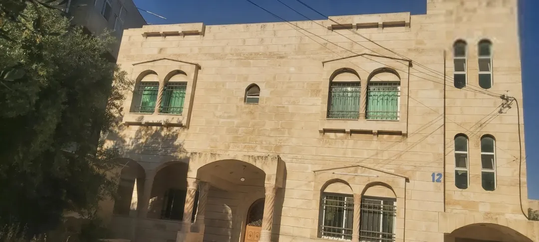 عمارة سكنية للبيع في عمان – الرقيم
