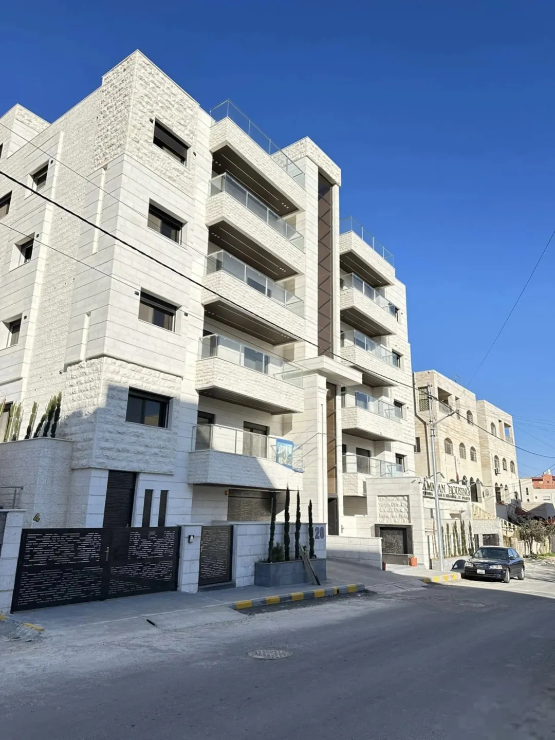 شقق سكنية جديدة لم تسكن بأسعار لقططة تبدأ من 55,000 !