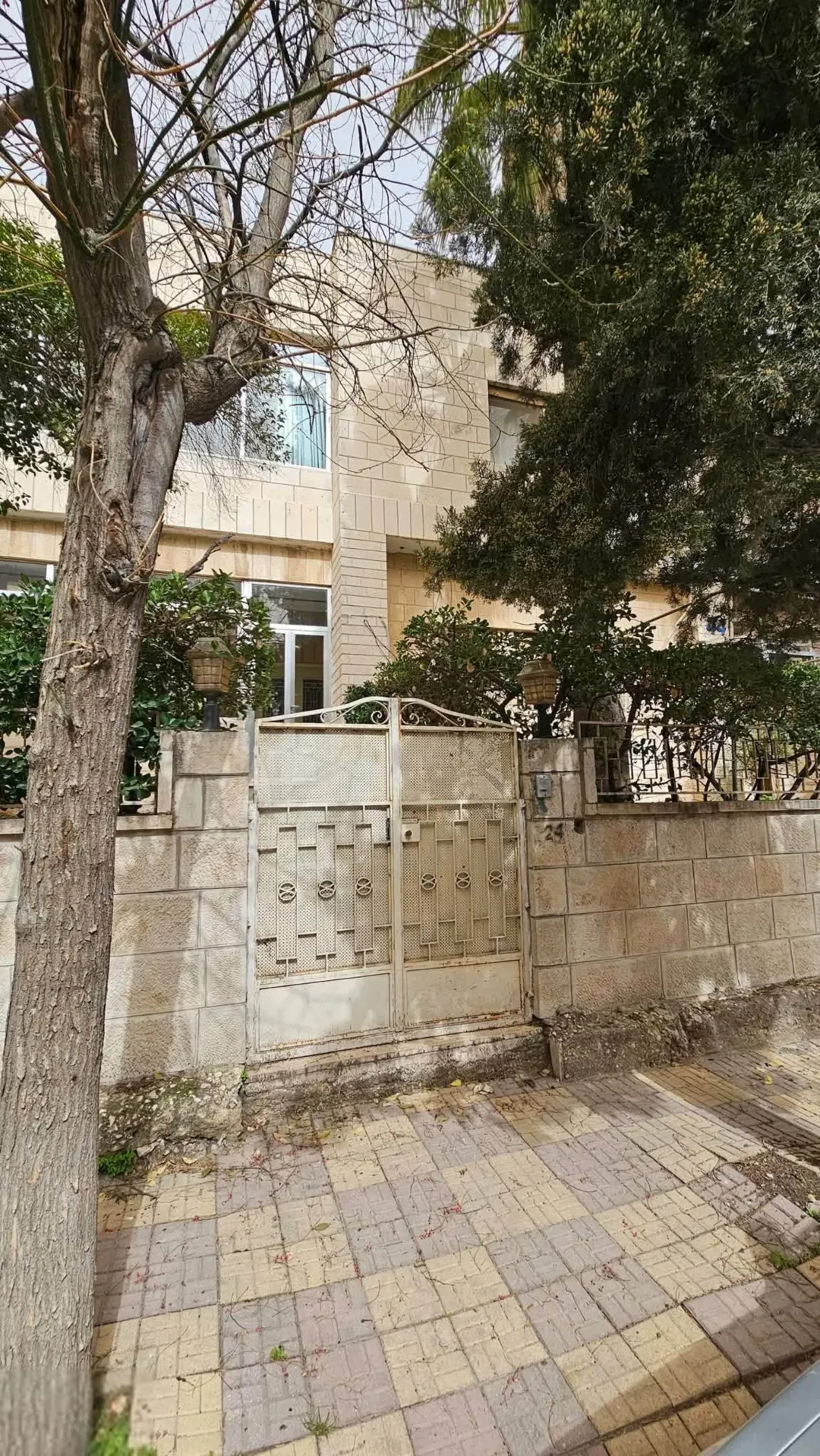 عقار للبيع / الدوار الرابع / الحي الطبي