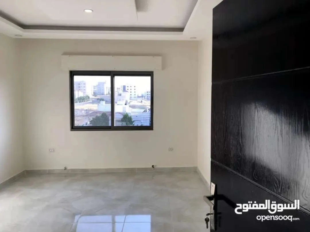 شقة واسعة للبيع في الراهبات الوردية – إربد