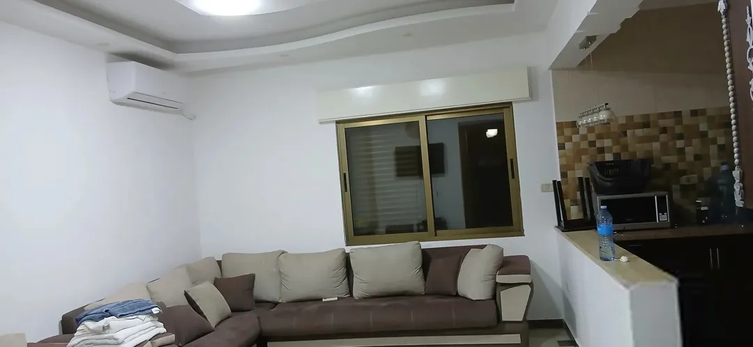 شقه للبيع بالجبيهة 150متر