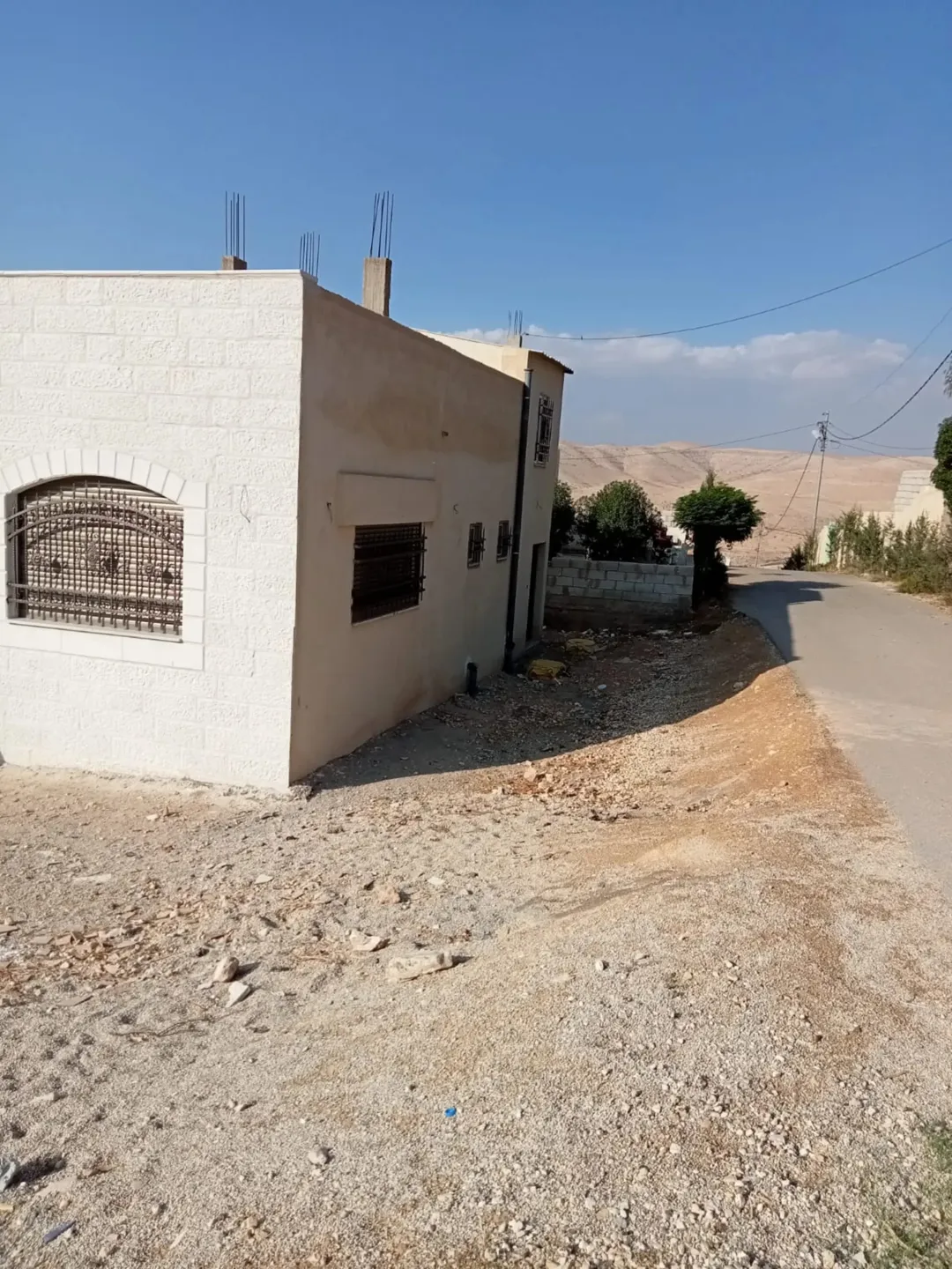 بيت مستقل فاخر 140 متر في قوشان الرحيل – واجهة حجر مميزة