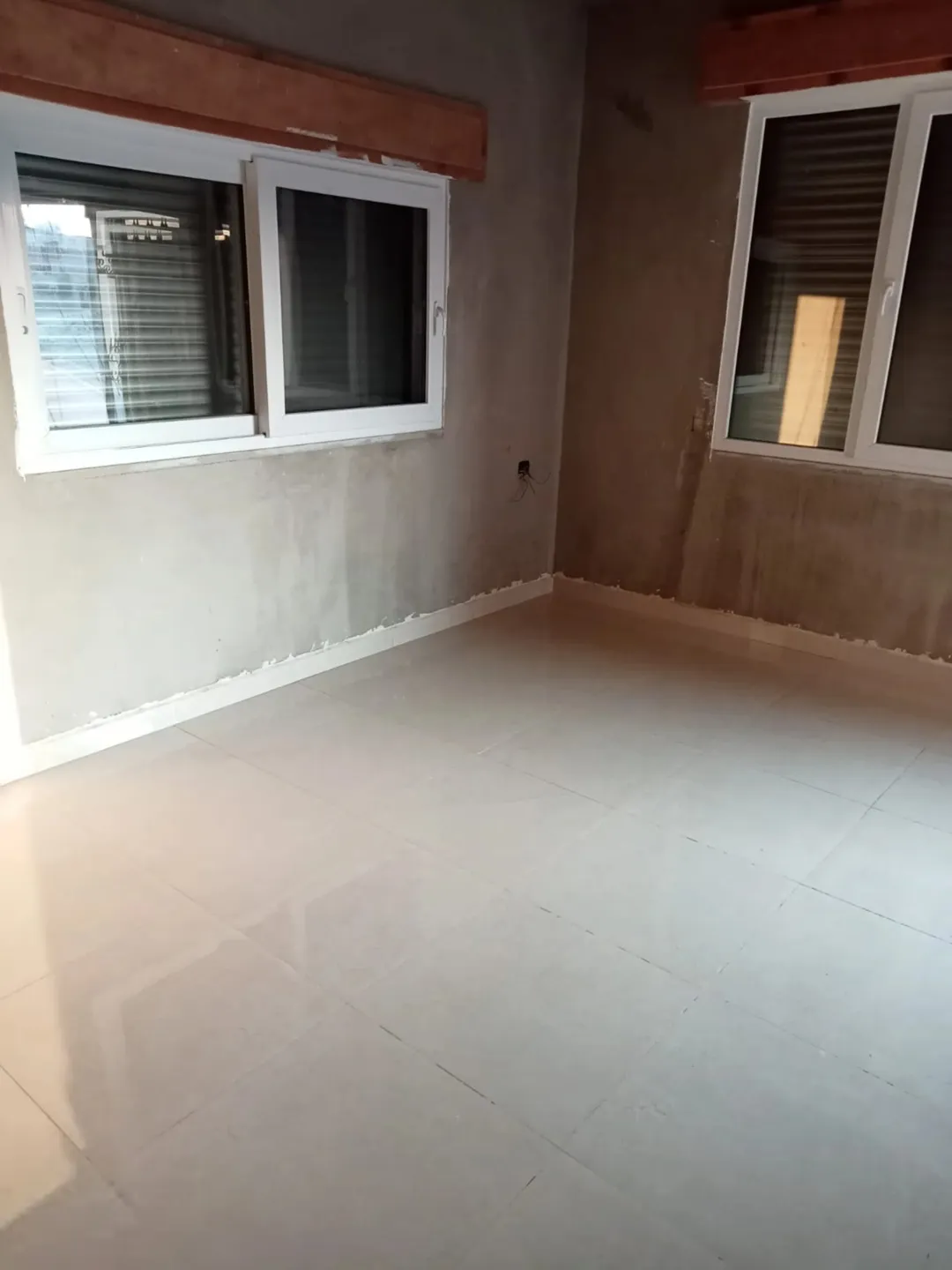 بيت مستقل فاخر 140 متر في قوشان الرحيل – واجهة حجر مميزة
