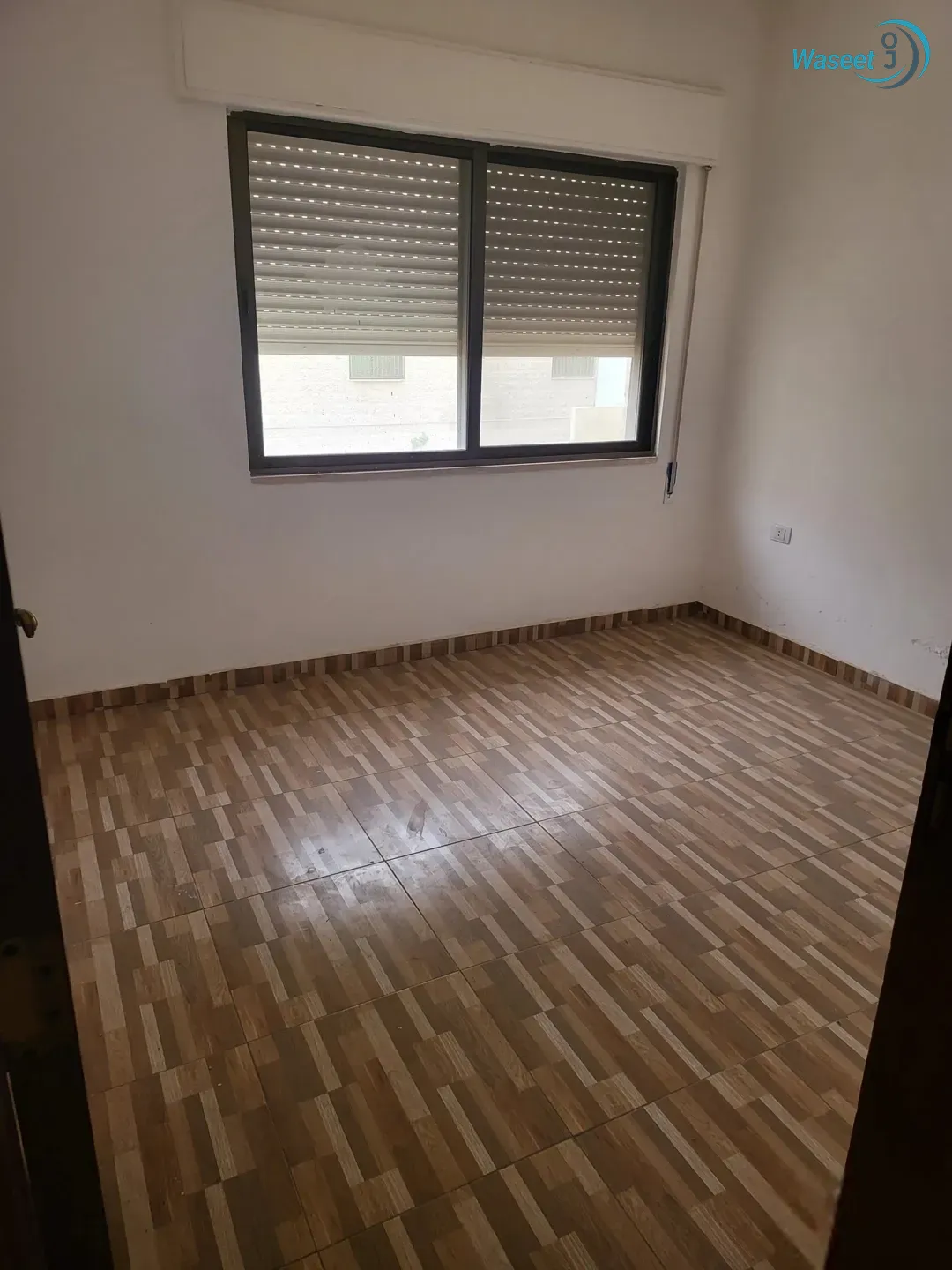شقة للبيع في ضاحية الحاج حسن