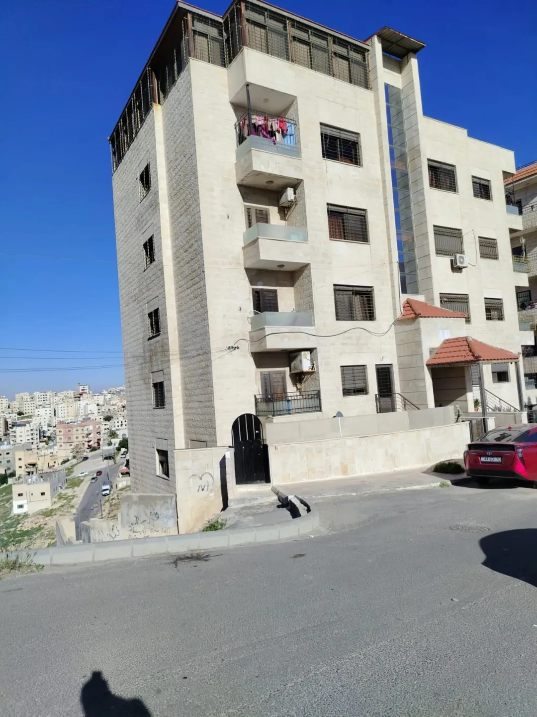 شقة سكنية ساحرة للبيع