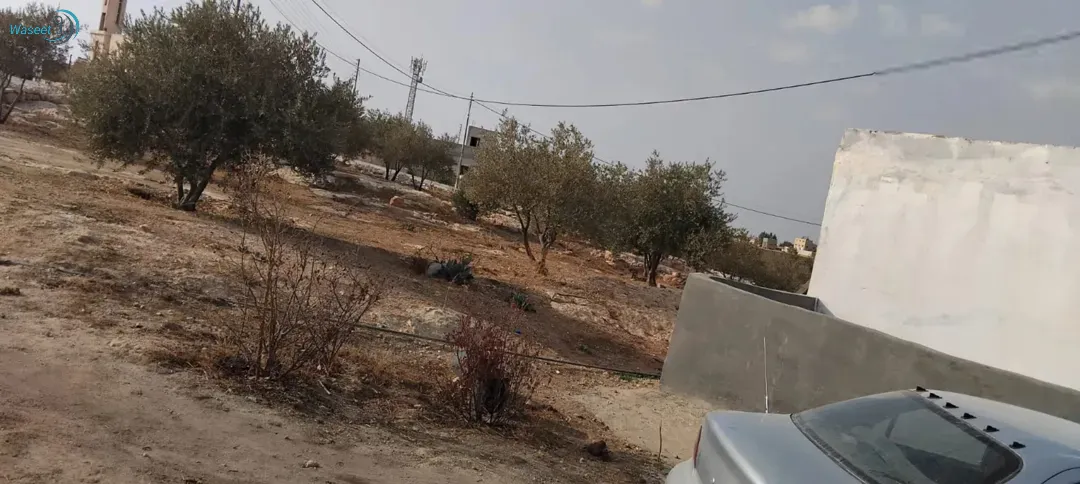 اراضي للبيع
