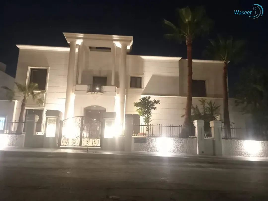 فيلا للبيع عبدون