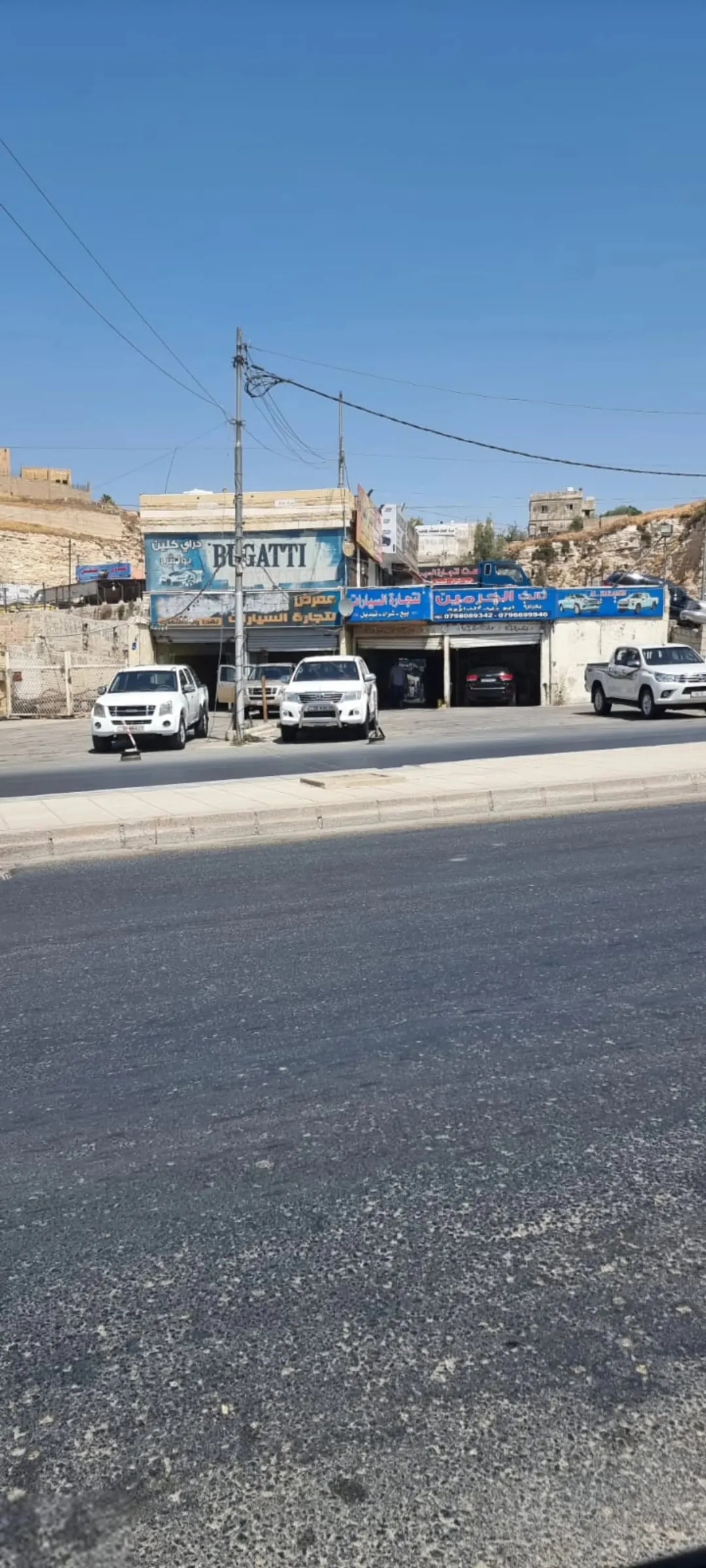 مجمع تجاري للبيع فرصه استثماريه رائعه