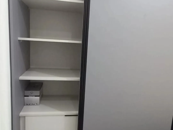 استديو فاخر مفروش حديث بالقرب من الجامعة الأردنية للإيجار