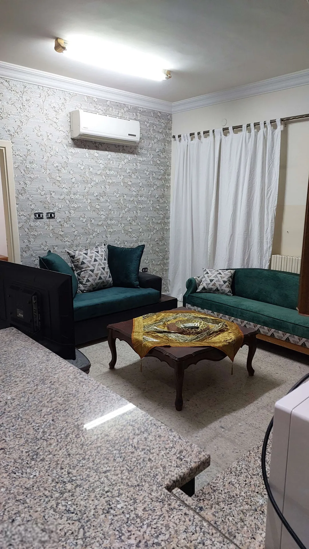 شقة مفروشة فاخرة في المدينة الرياضية غرفتي نوم للعائلات – عمان الاردن | ID 708452