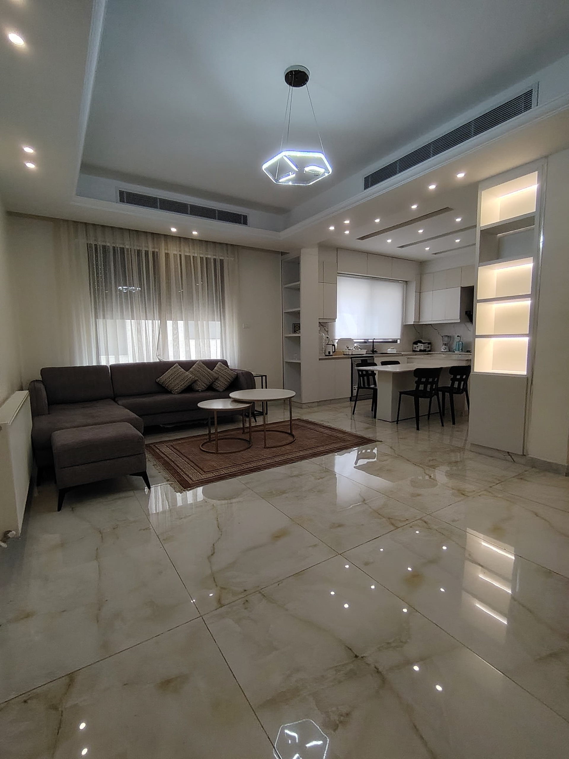 شقه فاخره للايجار في الظهير – عمان الاردن | ID 572606