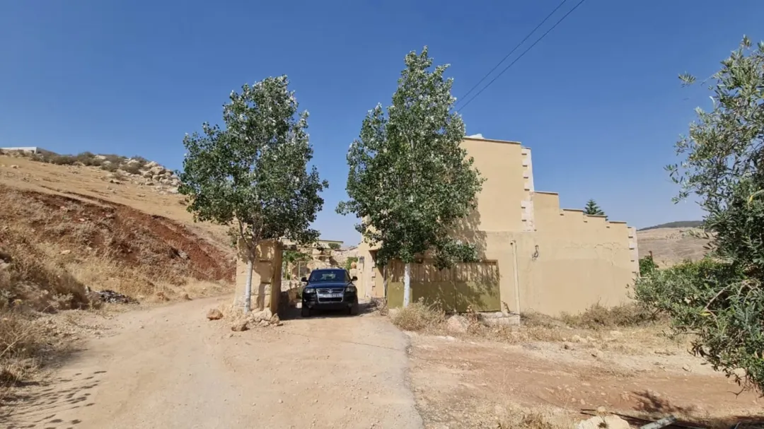 مزرعة ريفية مميزة مع فيلا للبيع